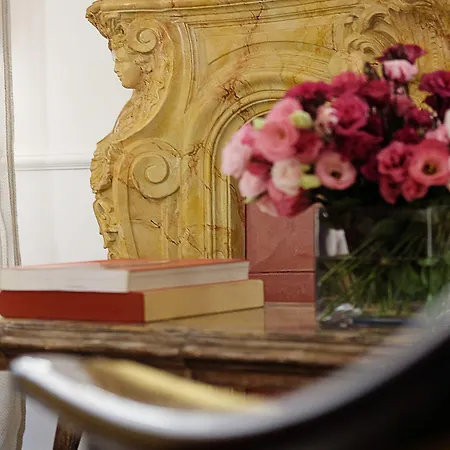 Konukevi Nobildonne Relais 4*