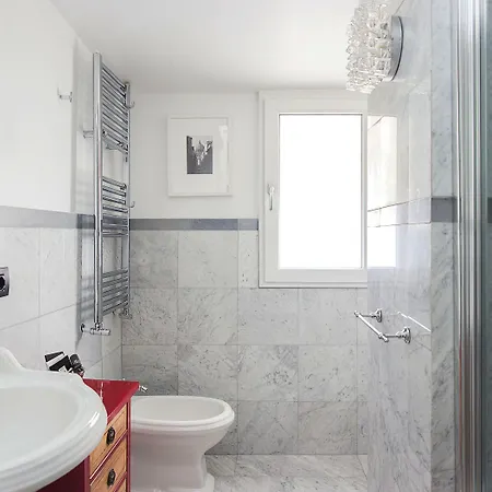 Nobildonne Relais Konukevi Roma