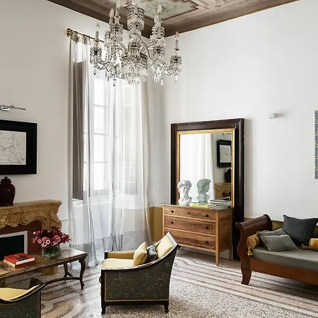 Nobildonne Relais Guest house 2*